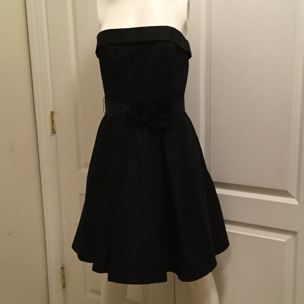 White/Black Company Dress